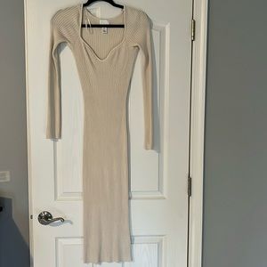 Beige 3/4 dress